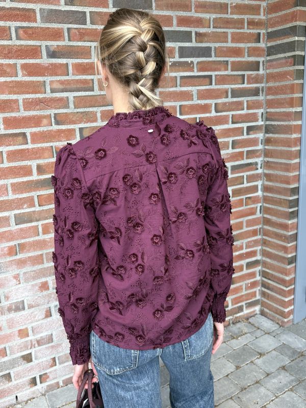 Nümph Lenea Shirt Fig