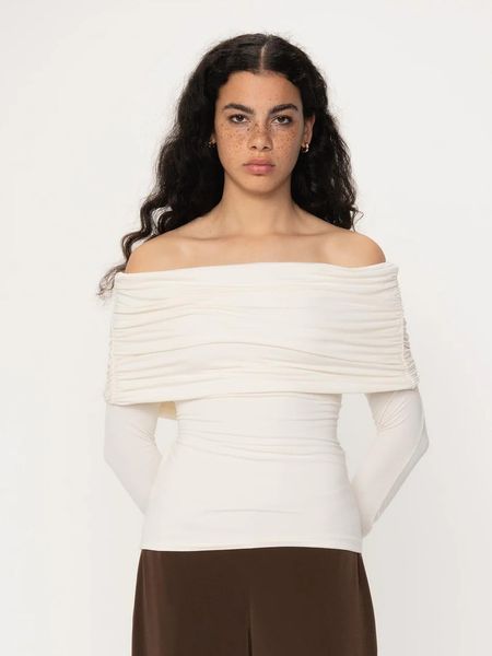 Hovedbilde VIVEH Boxus Top Coconut Milk