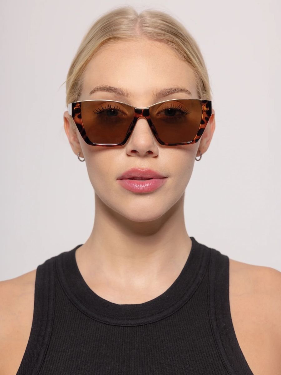 Otra Eyewear Belle Tort/Brown