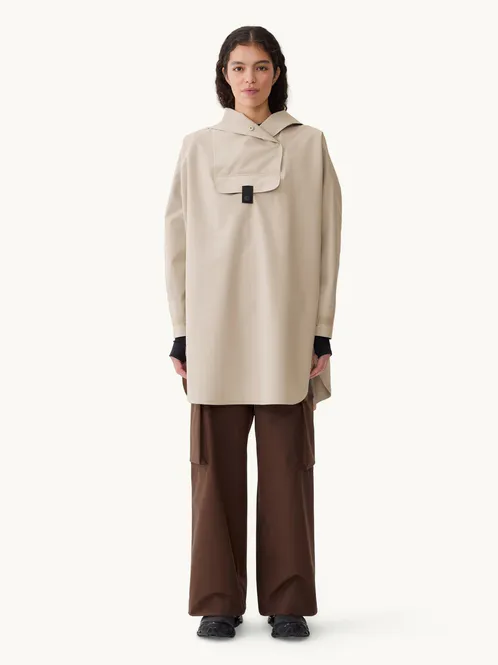 Hovedbilde BLÆST Bergen Poncho Beige